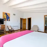 Yourhouse Es Fiters
