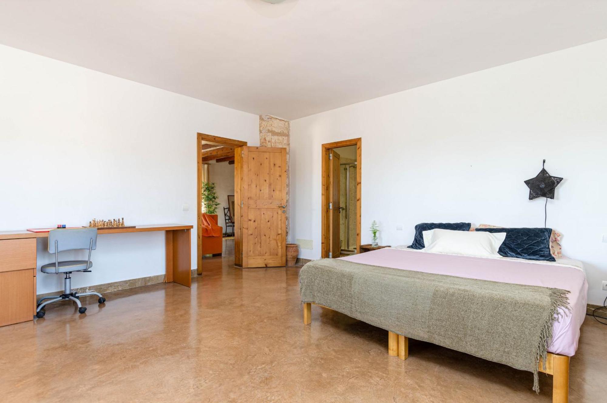 Yourhouse Es Fiters Muro